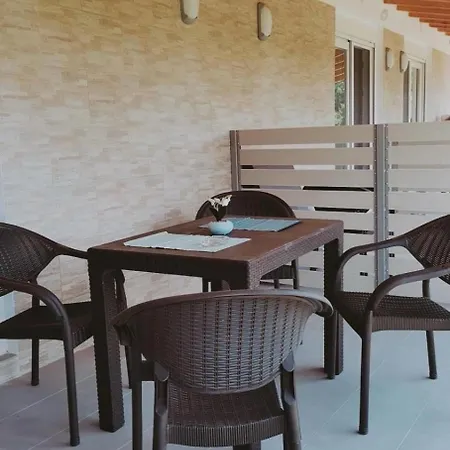 Casa Quercu アパート *